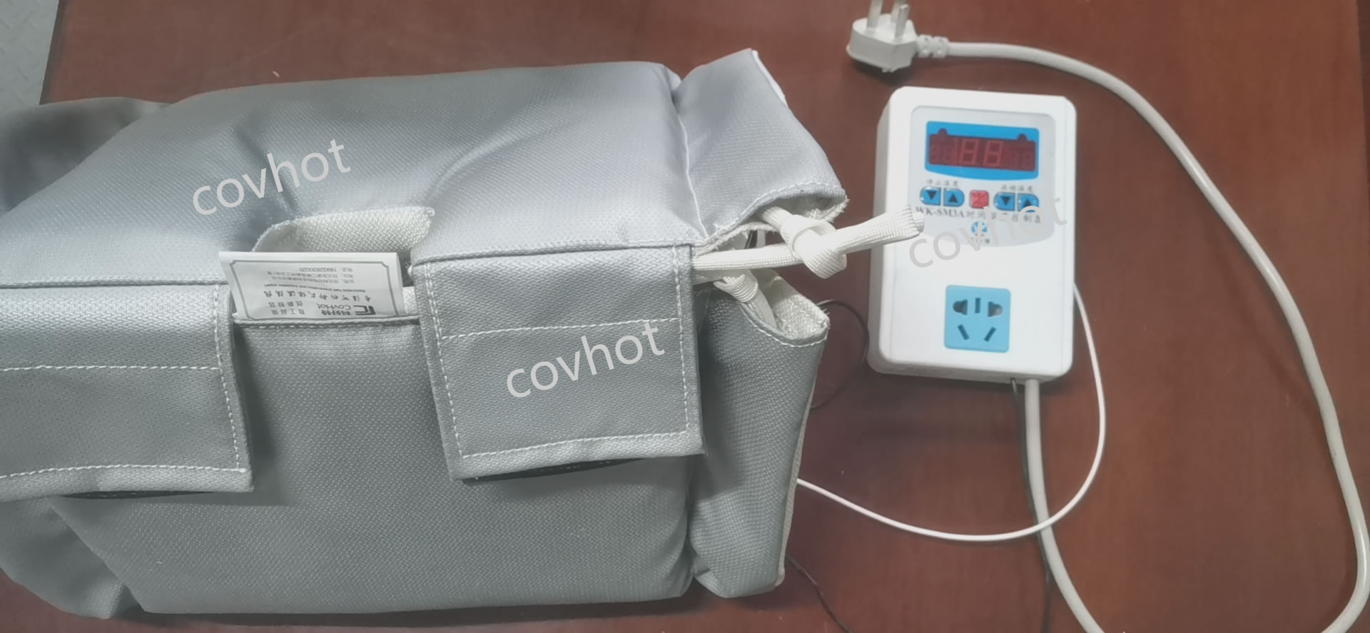 電伴熱防凍<a href=http://m.first4dates.com/e/tags/?tagname=%E4%BF%9D%E6%B8%A9%E5%A5%97 target=_blank class=infotextkey>保溫套</a>