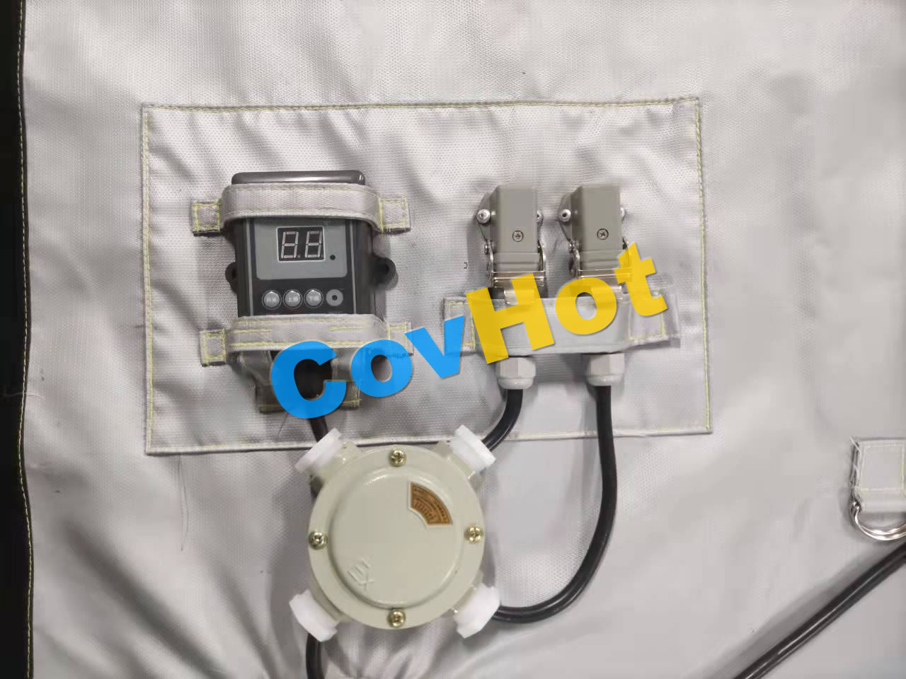 電伴熱<a href=http://m.first4dates.com/e/tags/?tagname=%E4%BF%9D%E6%B8%A9%E5%A5%97 target=_blank class=infotextkey>保溫套</a>